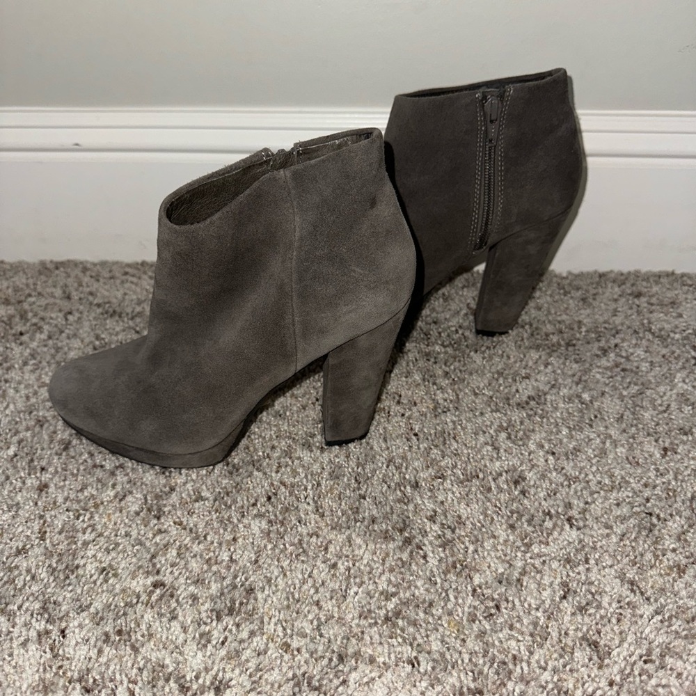 ALDO gray suede leather booties size 6